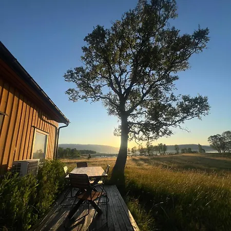 Casa vacanze Charming Place In Tromso By The Sea. *