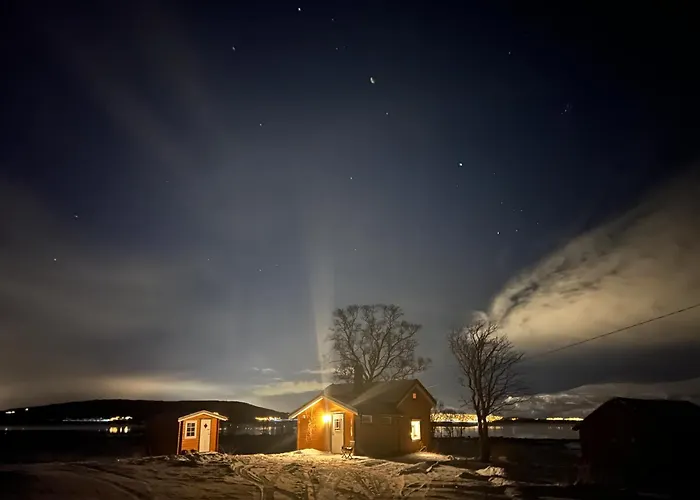 Charming Place In Tromso By The Sea. Holiday home