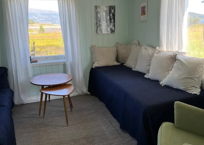 Holiday home Charming Place In Tromso By The Sea.