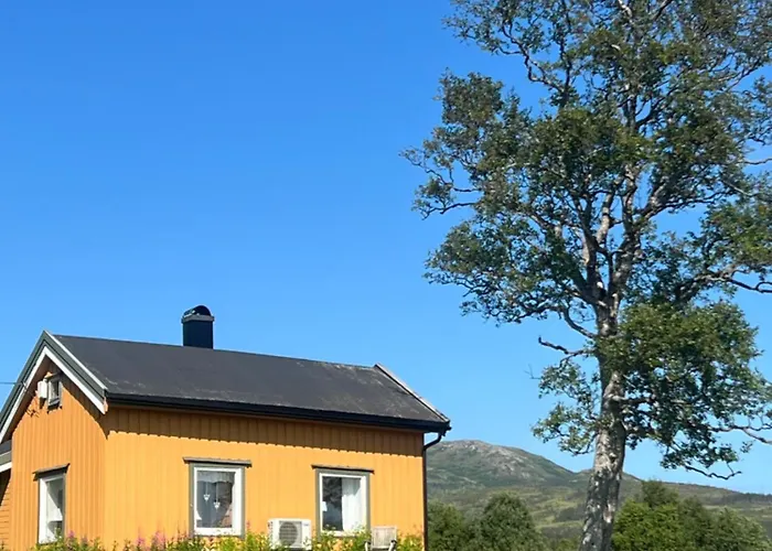 Charming Place In Tromso By The Sea. * Hakoybotn